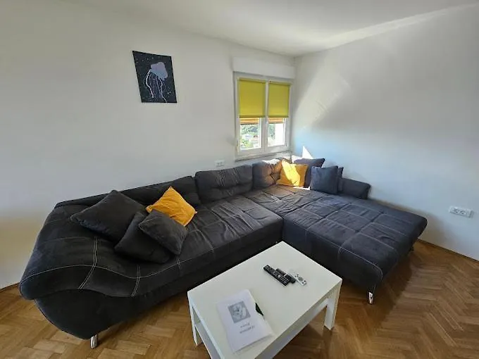 Apartment Reina Rijeka